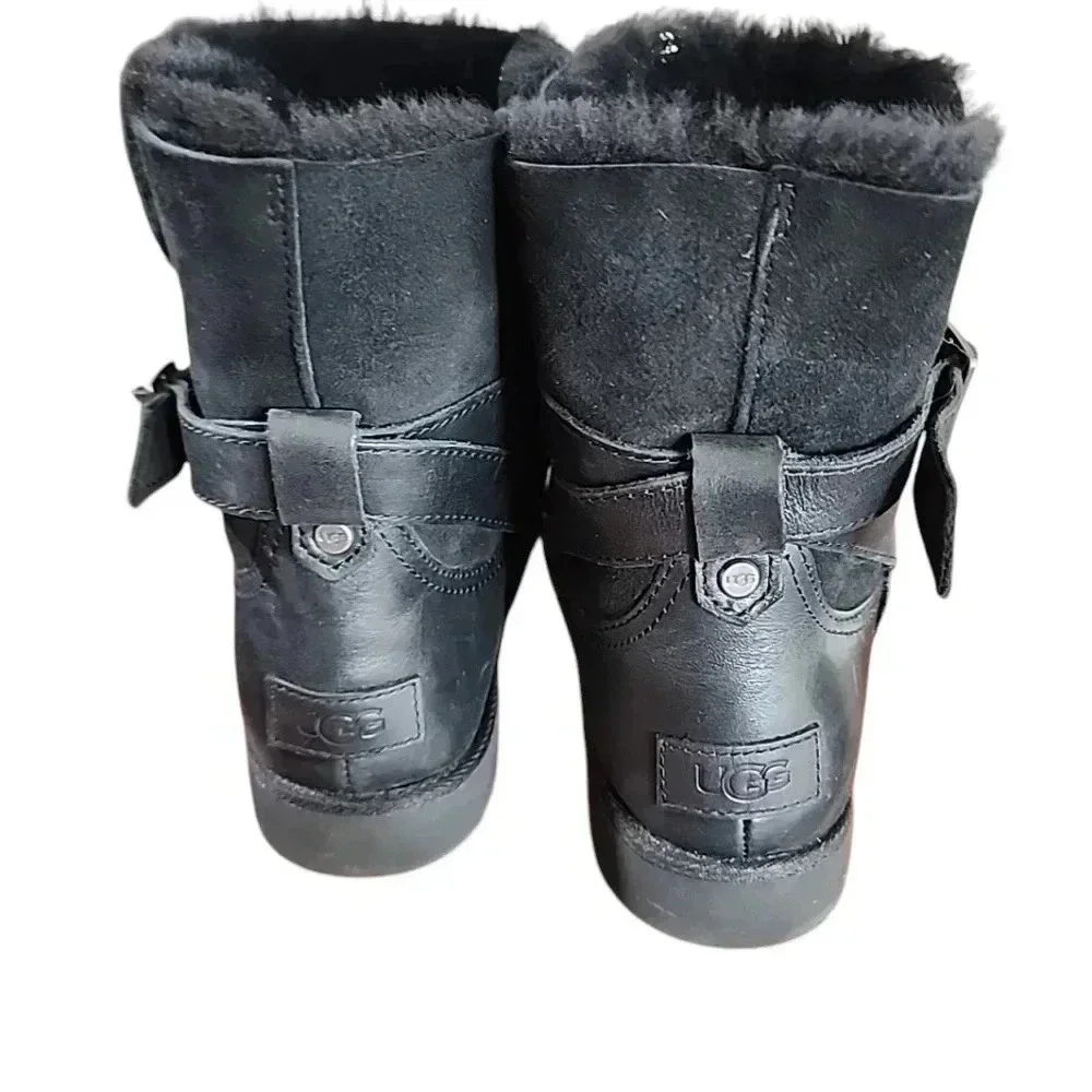 Ugg Leather and Fur lined boots. Size 8 - Picture 4 of 13
